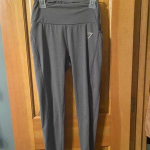 HARDLY WORN grey gymshark leggings
